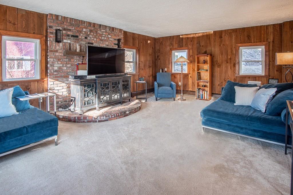 76 Fletcher Road Woburn, MA 01801 - Photo 6 of 28 Gallery Image 6