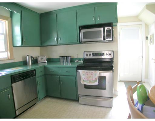 10 Troy Road Belmont, MA 02478 - Photo 4 of 13 Gallery Image 4