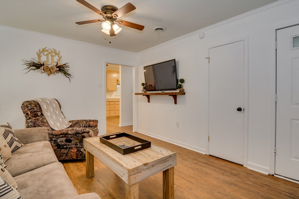 4544 Colonial Road Martinez, GA 30907 - Photo 8 of 31