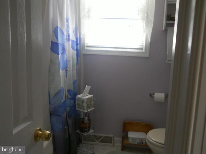 8 Ridge Road Southampton, NJ 08088 - Photo 16 of 20 Bathroom