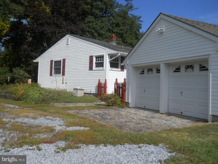 8 Ridge Road Southampton, NJ 08088 - Photo 20 of 20 Exterior Side