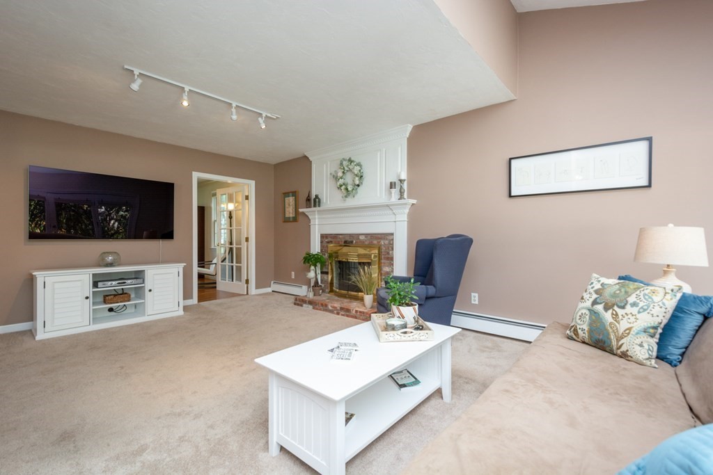 126 Madison Road Northborough, MA 01532 - Photo 13 of 42 Gallery Image 13