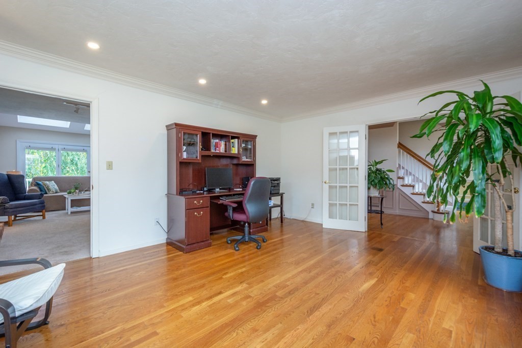 126 Madison Road Northborough, MA 01532 - Photo 4 of 42 Gallery Image 4