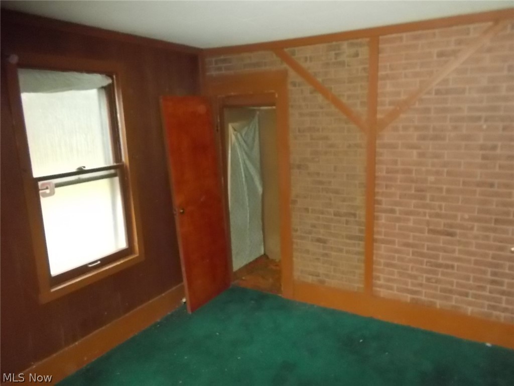 9553 Diagonal Road Mantua, OH 44255 - Photo 6 of 10