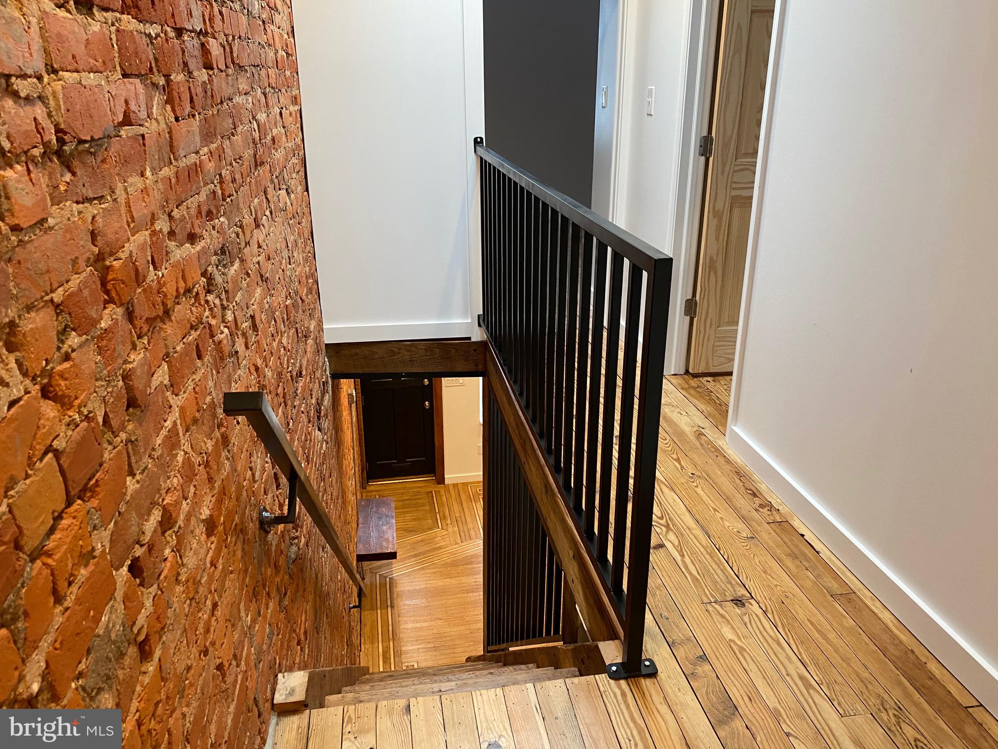 3229 Chatham Street Philadelphia, PA 19134 - Photo 23 of 41 a view of entryway