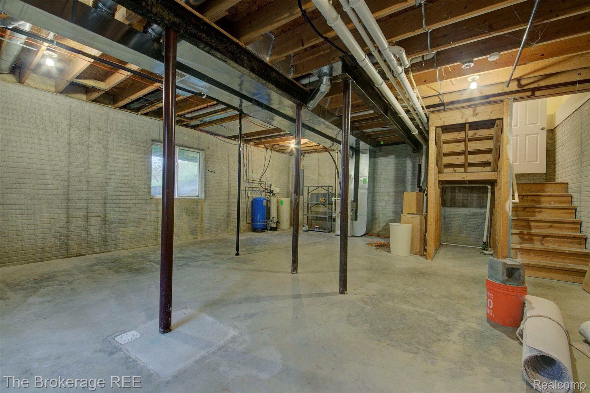 1639 Bowers Road Lapeer, MI 48446 - Photo 42 of 59 930A8223_4_5.jpg