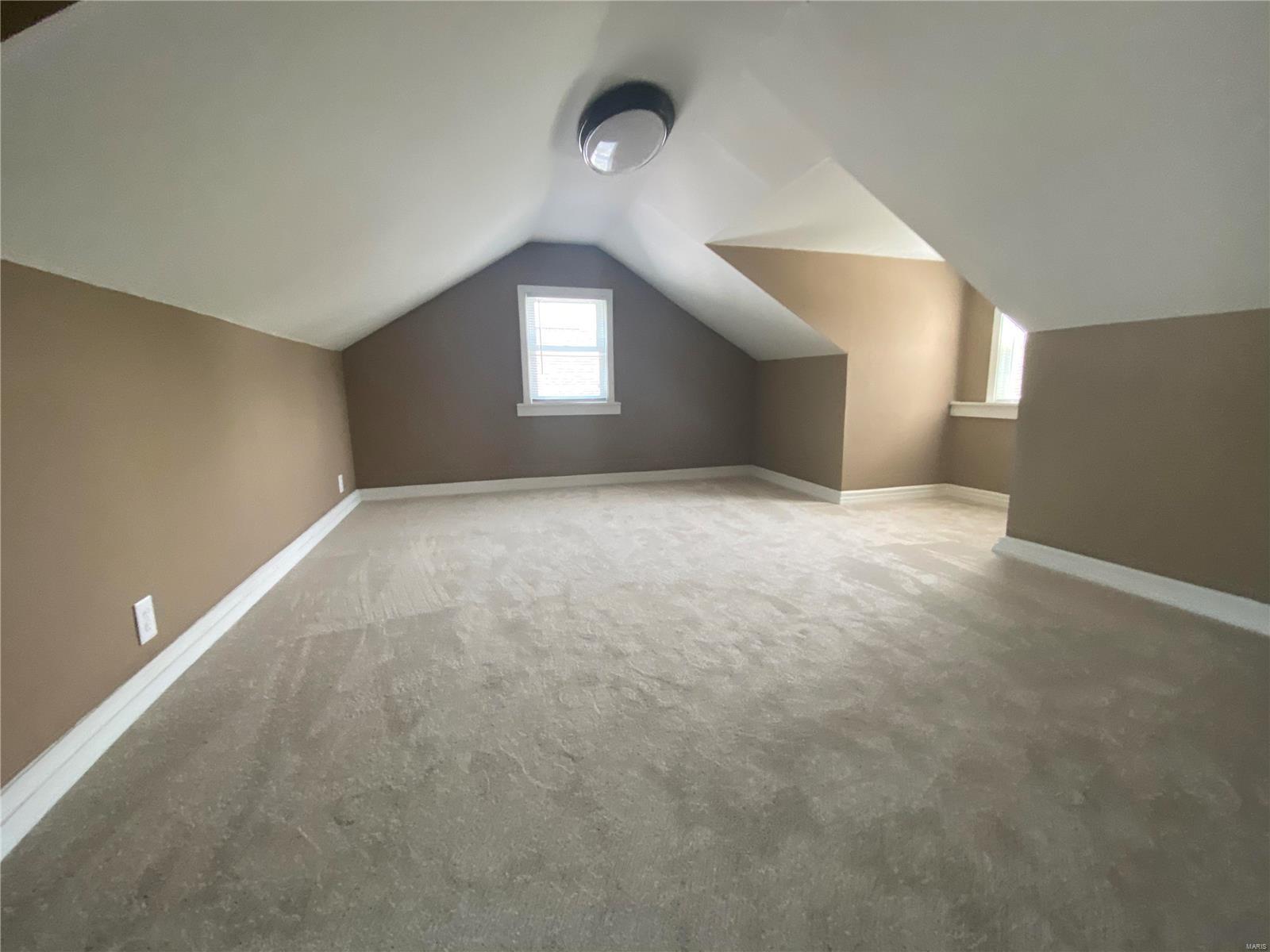 518 Buckley Road St. Louis, MO 63125 - Photo 20 of 26