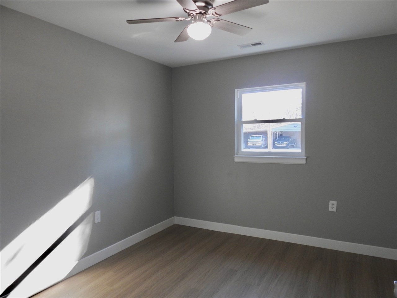 41 Peace Street Roxboro, NC 27573 - Photo 18 of 20 Photo 18