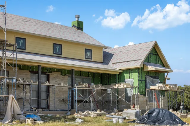 $2,399,999 | 133 Drake Lane, Round Top, TX 78954