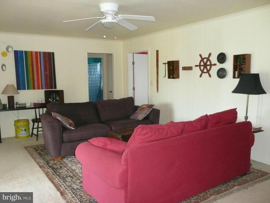 728 Twin Point Cove Road Cambridge, MD 21613 - Photo 22 of 30 Living Room