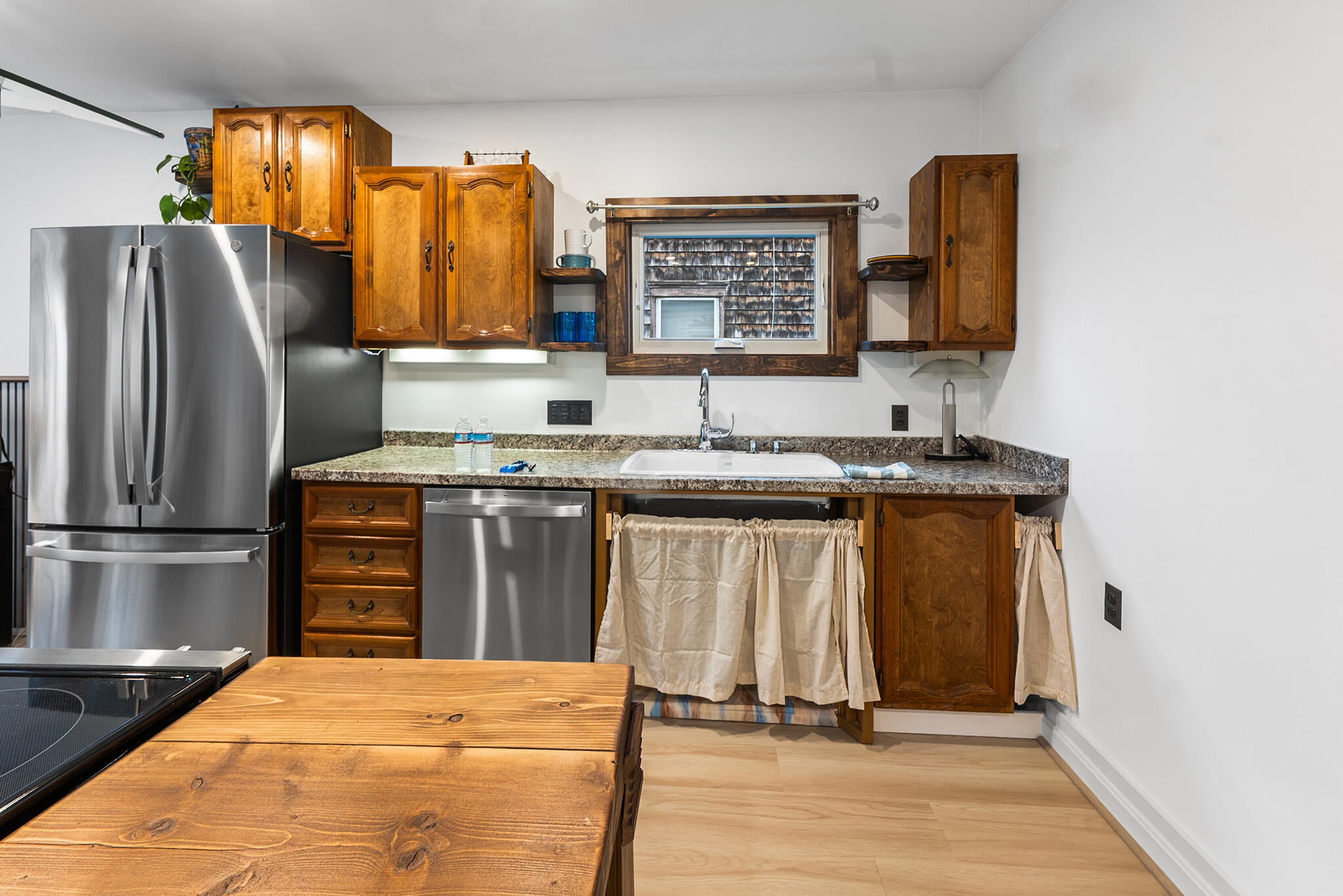 60 Beach Street Saco, ME 04072 - Photo 9 of 28 60 Beach St Saco, ME-12