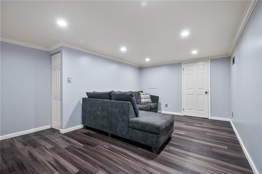 1327 Heberton Street Pittsburgh, PA 15206 - Photo 26 of 40 Convenient full bathroom located right off of the game room. Great for coming in from the pool area to clean off! There is direct access to the backyard and pool through the walk out basement steps.
