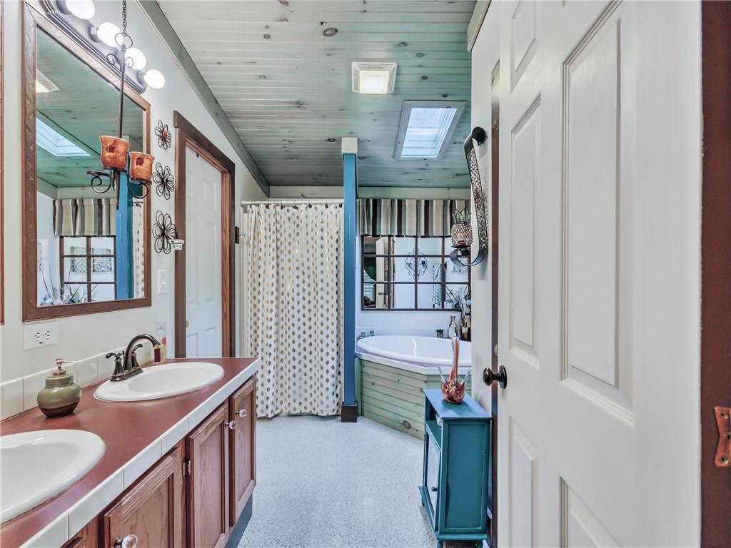 98 Jackson Hill Road Minot, ME 04258 - Photo 20 of 35 Photo