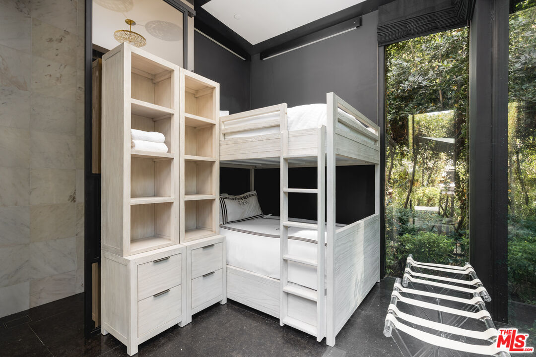 1381 East Valley Road Santa Barbara, CA 93108 - Photo 24 of 28