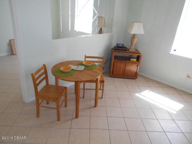 601 Robin Road, Unit C Ormond Beach, FL 32176 - Photo 6 of 12 RobinDR