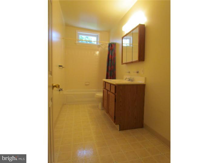 645 Susquehanna Road Ambler, PA 19002 - Photo 19 of 25 Bathroom