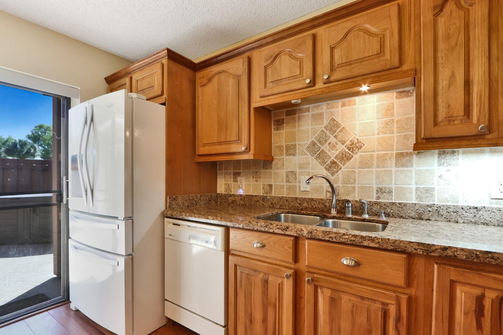825 Center Street, Unit 10B Jupiter, FL 33458 - Photo 12 of 33 under mount lighting