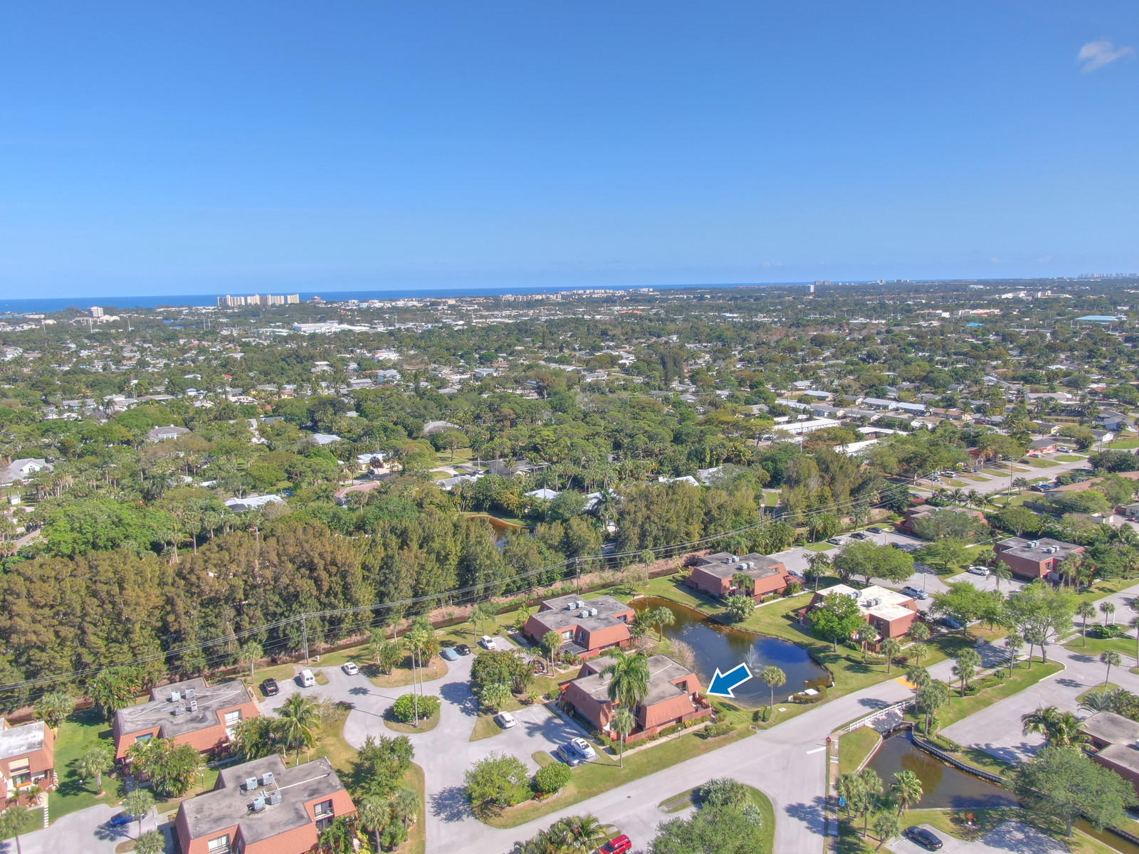 825 Center Street, Unit 10B Jupiter, FL 33458 - Photo 29 of 33 aerial 2