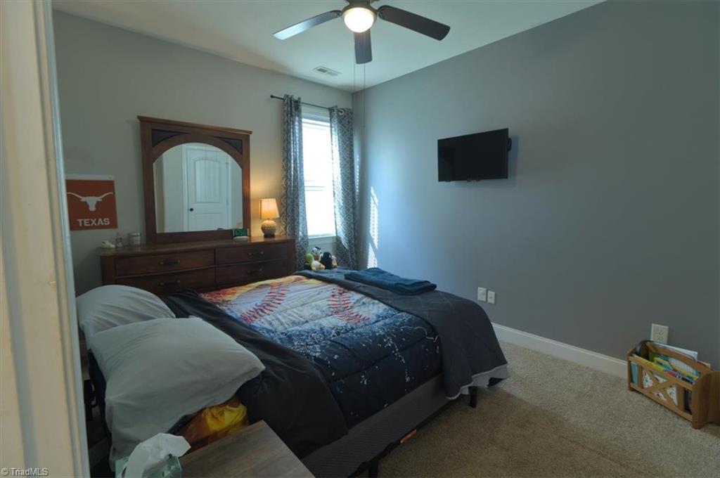 1102 Sweet Gum Way Mebane, NC 27302 - Photo 15 of 26