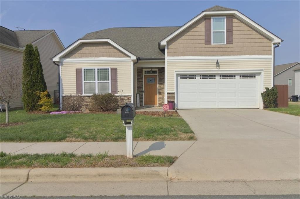 1102 Sweet Gum Way Mebane, NC 27302 - Photo 2 of 26