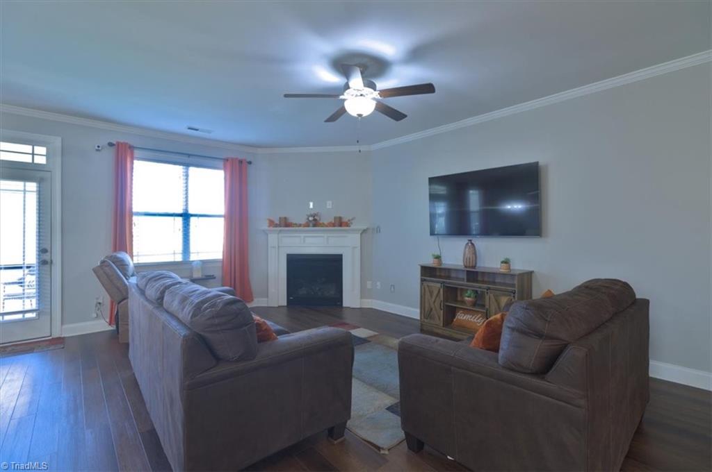 1102 Sweet Gum Way Mebane, NC 27302 - Photo 8 of 26