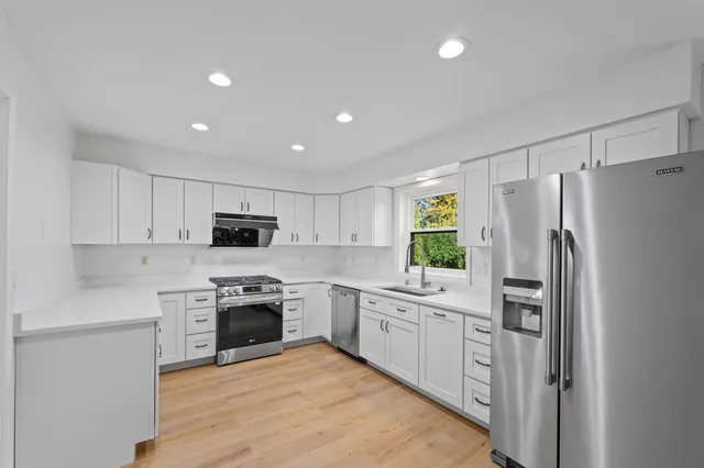 $540,000 | 205 East Verleen Avenue, Waunakee, WI 53597