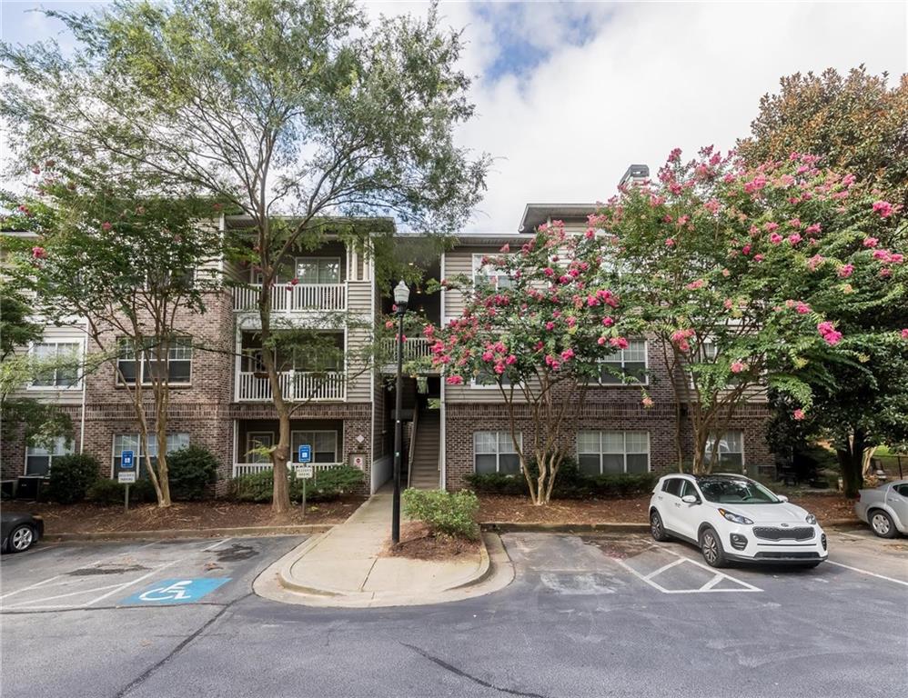 2700 Pine Tree Road Northeast, Unit 1215 Atlanta, GA 30324 - Photo 1 of 1 Gallery Image 1