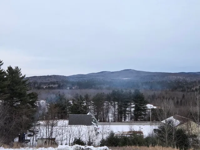 $3,000 | 18 Mirror Lk Heights, Canaan, NH 03741