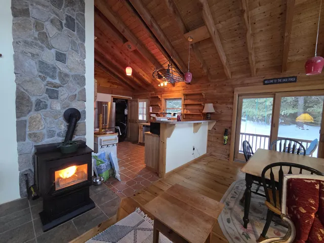 $3,000 | 18 Mirror Lk Heights, Canaan, NH 03741