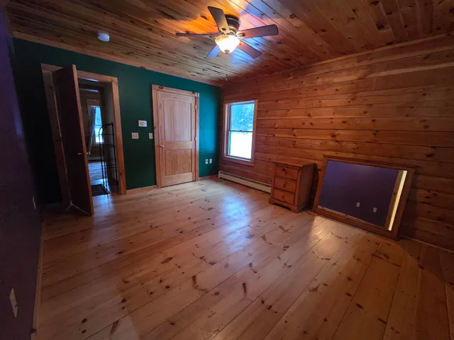 $3,000 | 18 Mirror Lk Heights, Canaan, NH 03741