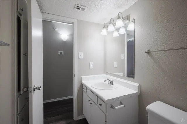 $956 | 8100 North Mopac Expressway, Unit 10248, Austin, TX 78759