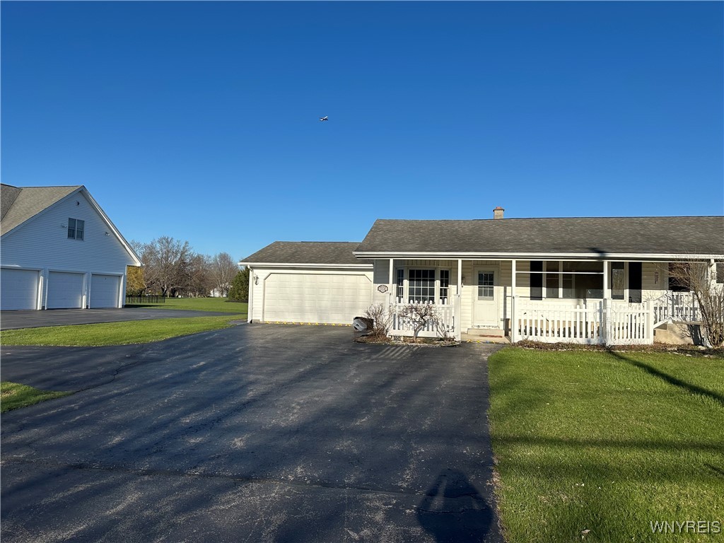 6045 Thompson Road Clarence, NY 14032 - Photo 2 of 42