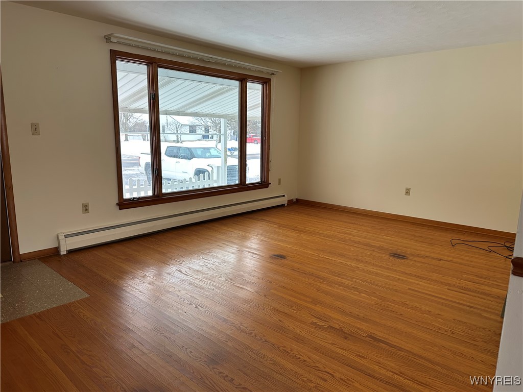 6045 Thompson Road Clarence, NY 14032 - Photo 5 of 42 Living room