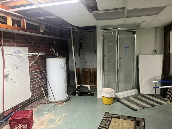 $220,000 | 451-457 Joffre Cherry Valley Road, Burgettstown, PA 15021