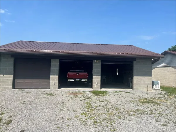 $220,000 | 451-457 Joffre Cherry Valley Road, Burgettstown, PA 15021