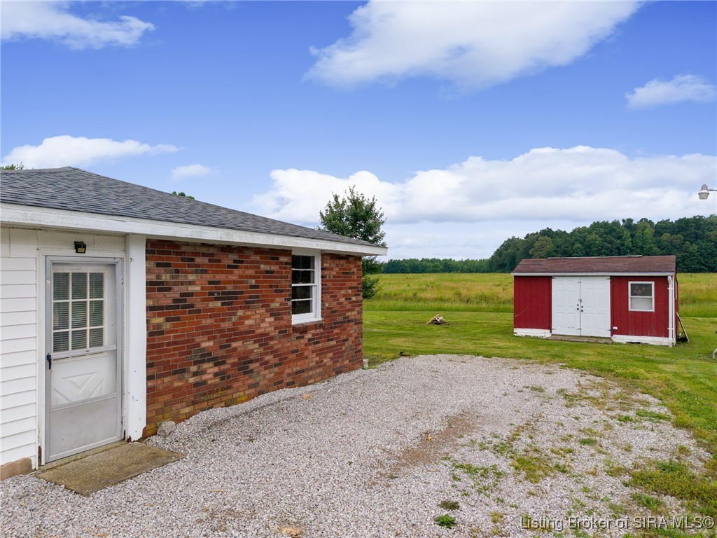4626 South Hanover Saluda Road Hanover, IN 47243 - Photo 8 of 39