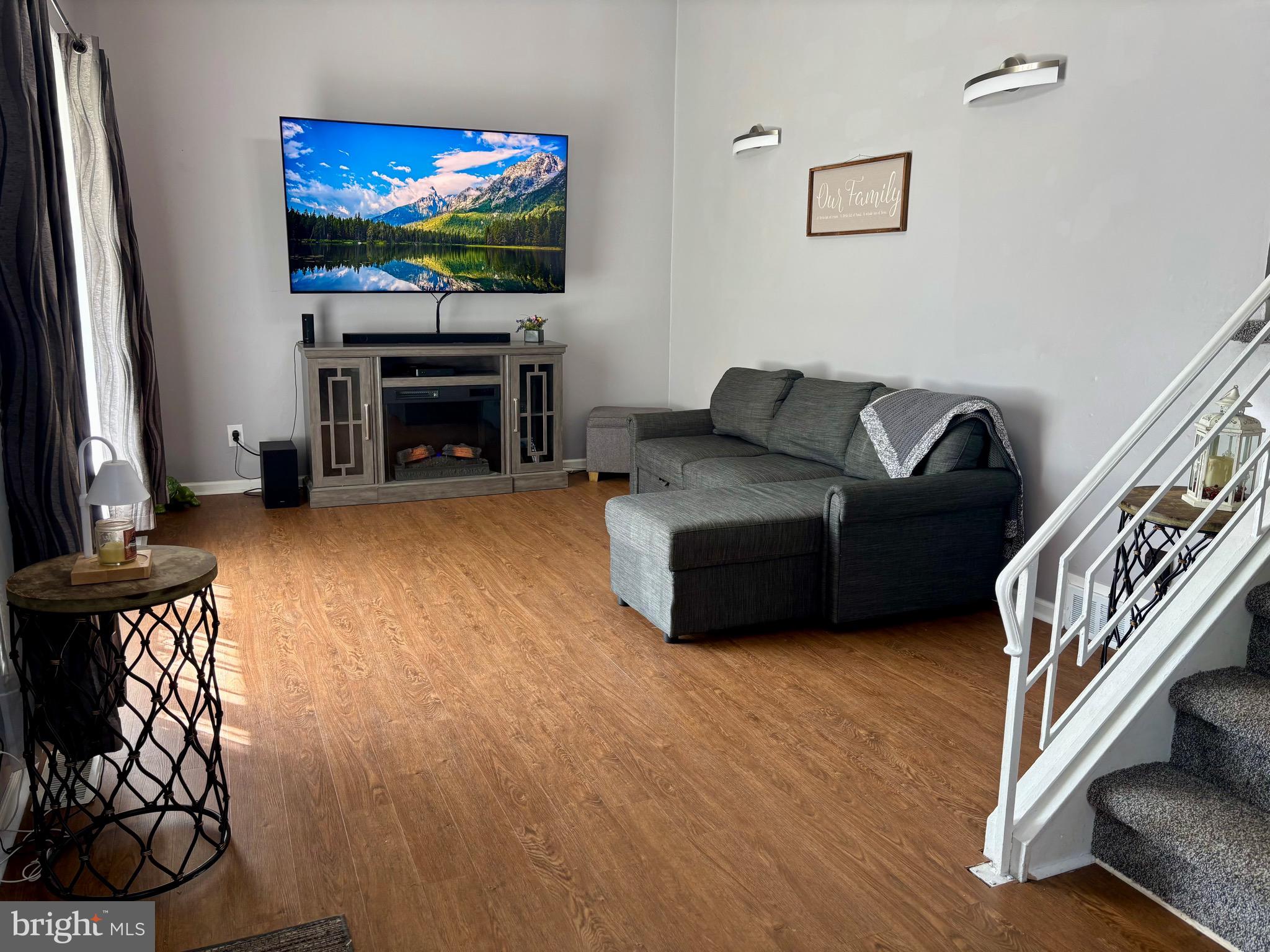 739 Cypress Road Warminster, PA 18974 - Photo 8 of 38 Gallery Image 8