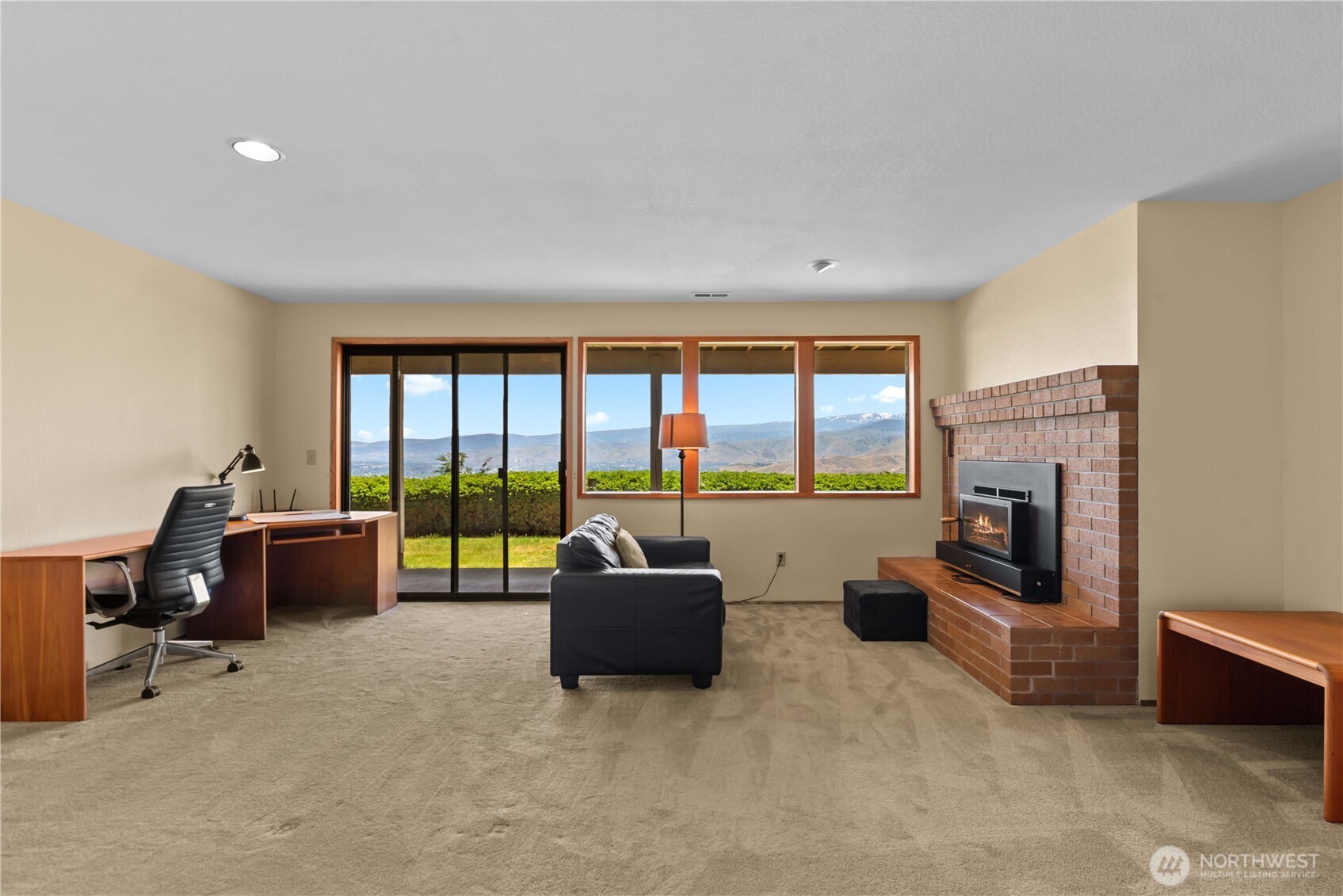 4261 April Drive Wenatchee, WA 98801 - Photo 18 of 29