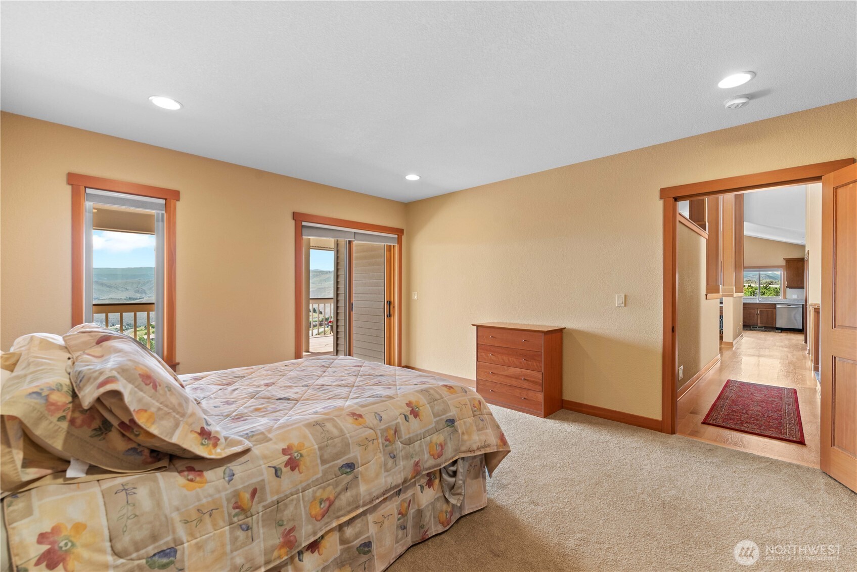 4261 April Drive Wenatchee, WA 98801 - Photo 9 of 29