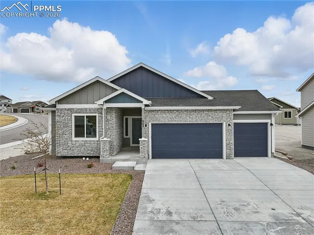 $679,950 | 869 Old Grotto Drive, Monument, CO 80132