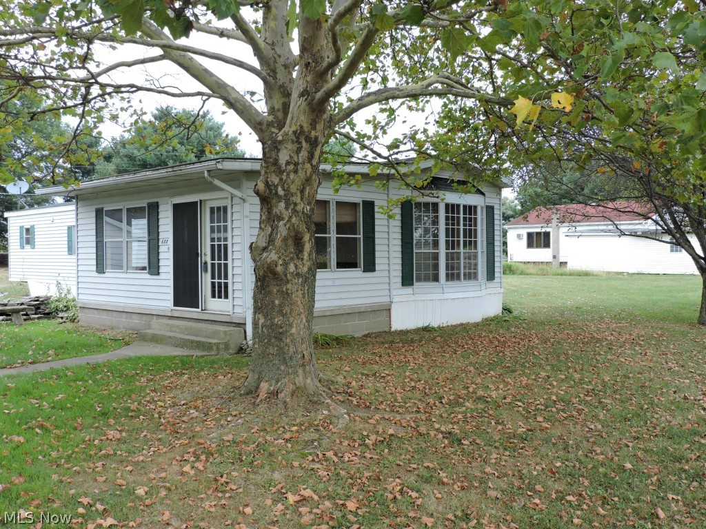 688 Fox Lake Road Wooster, OH 44691 - Photo 3 of 16 Gallery Image 3