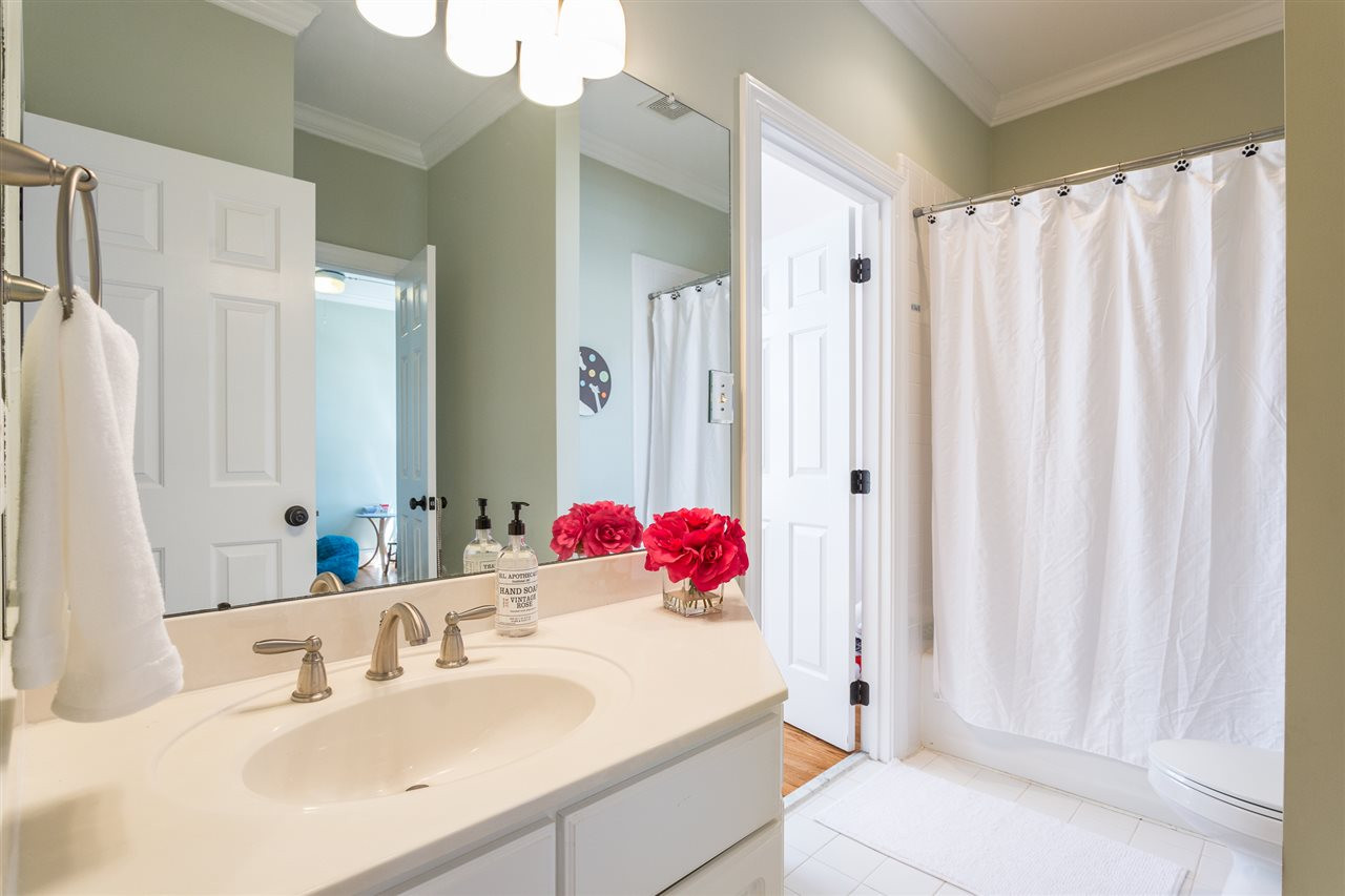 160 Yorkchester Way Raleigh, NC 27615 - Photo 18 of 29 Photo 18