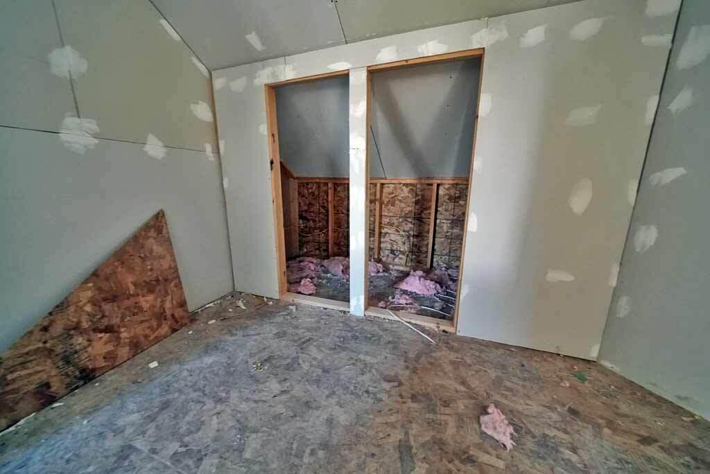 51 Andrews Road Wytopitlock, ME 04497 - Photo 82 of 117 closet-hallway-maine