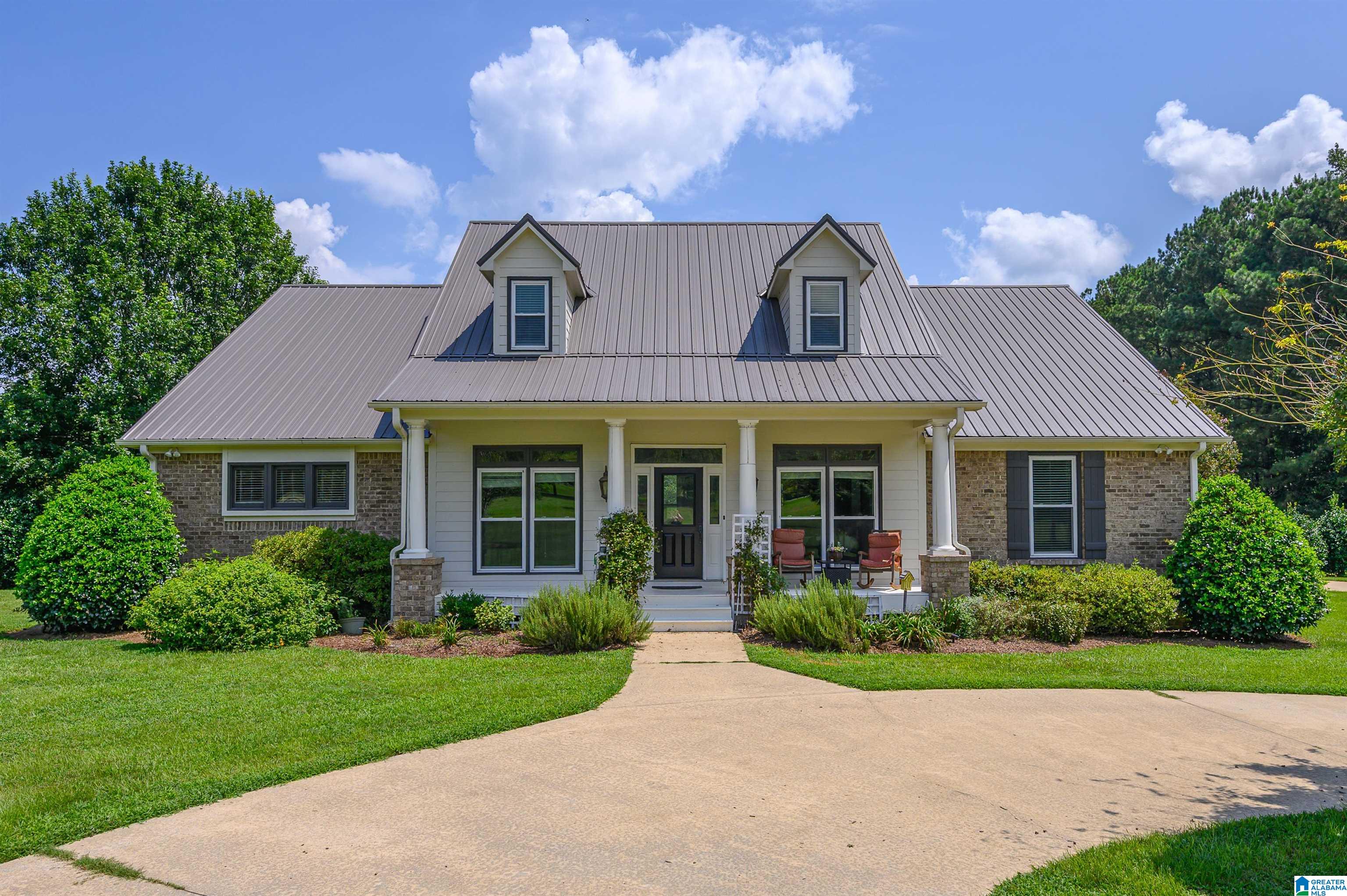 6578 Chelsea Road Columbiana, AL 35051 - Photo 1 of 52