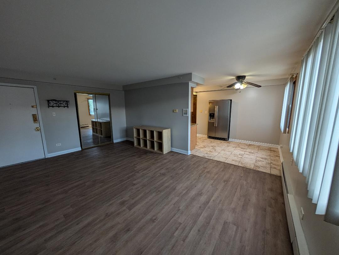 6348 Washington Street, Unit 2B Chicago Ridge, IL 60415 - Photo 6 of 12