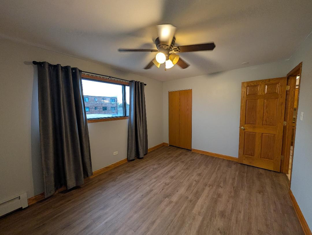 6348 Washington Street, Unit 2B Chicago Ridge, IL 60415 - Photo 8 of 12