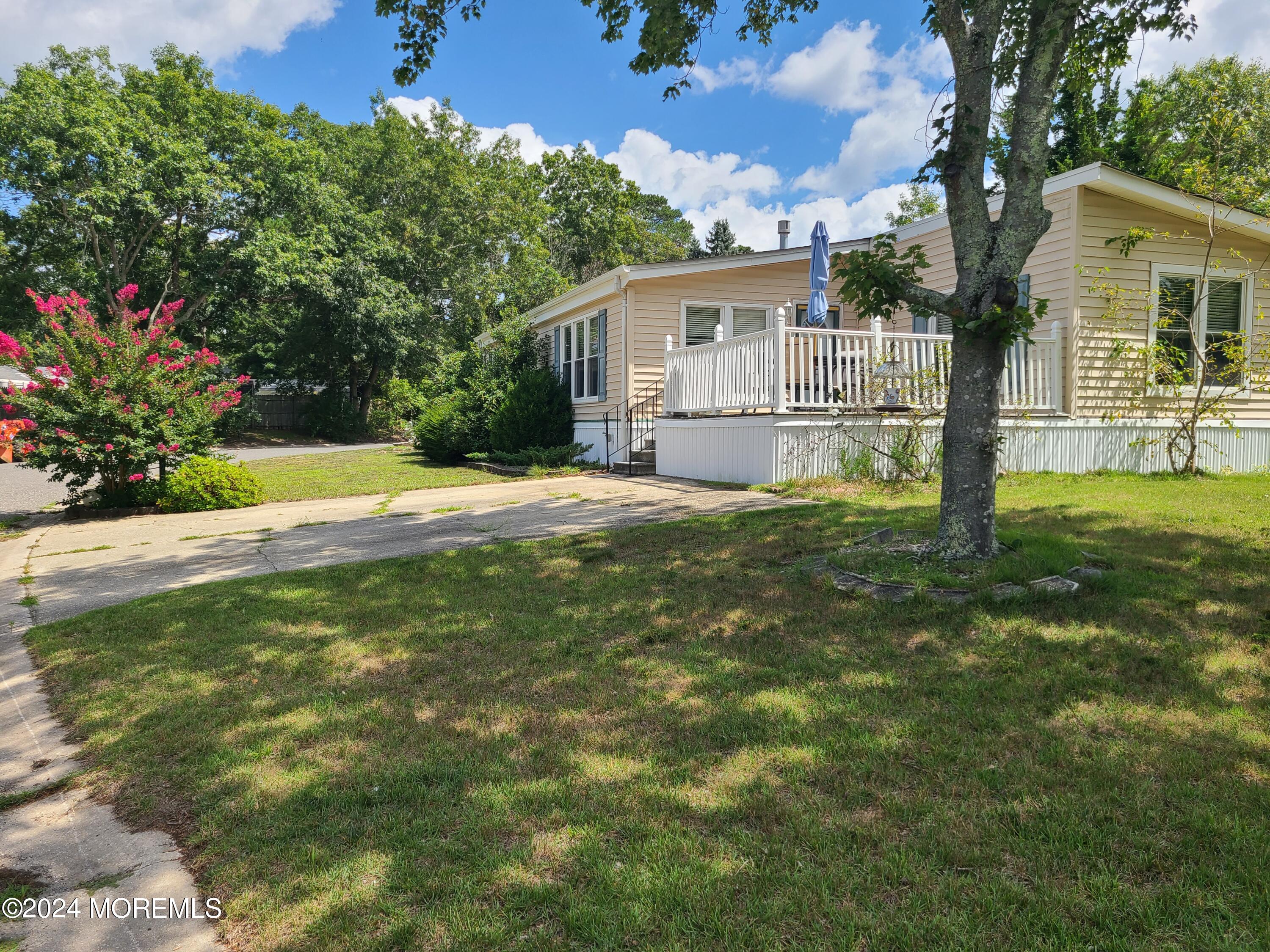 22 Holly Road West Creek, NJ 08092 - Photo 3 of 28 20240813_121039 (1)