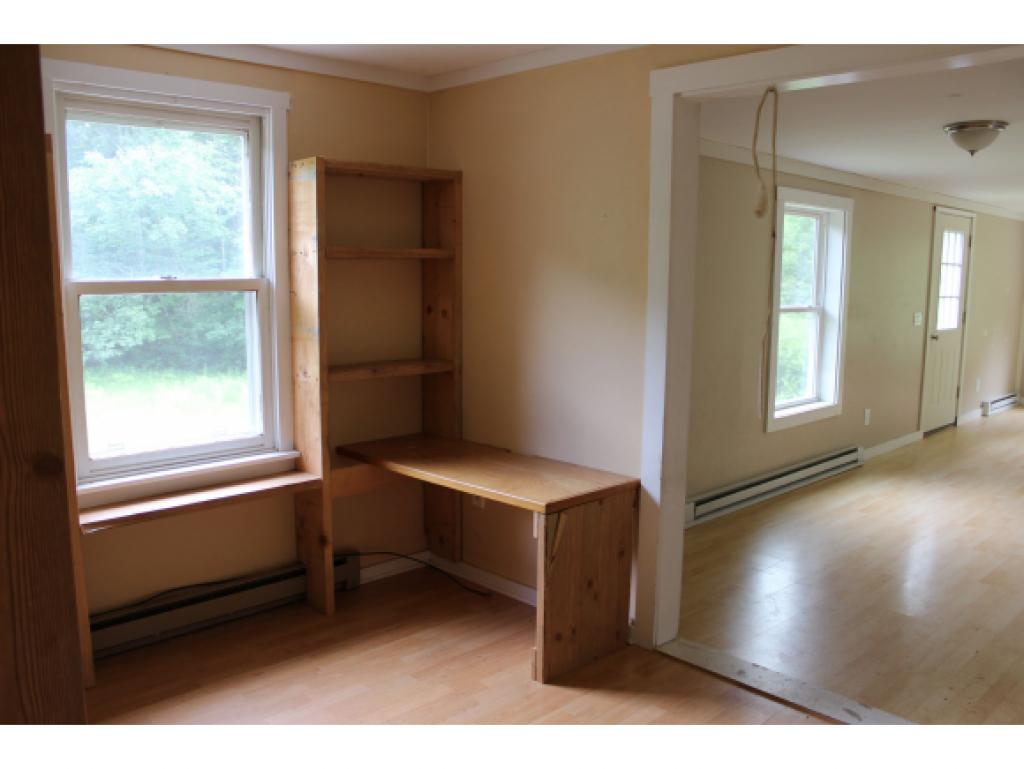1098 West River Road Brattleboro, VT 05301 - Photo 6 of 12