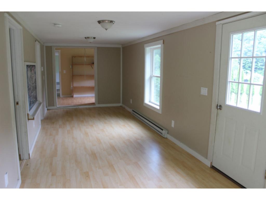 1098 West River Road Brattleboro, VT 05301 - Photo 7 of 12