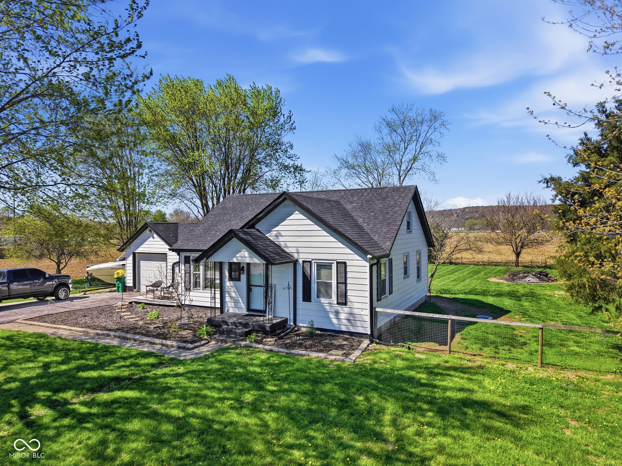 5825 Blue Bluff Road Martinsville, IN 46151 - Photo 6 of 60
